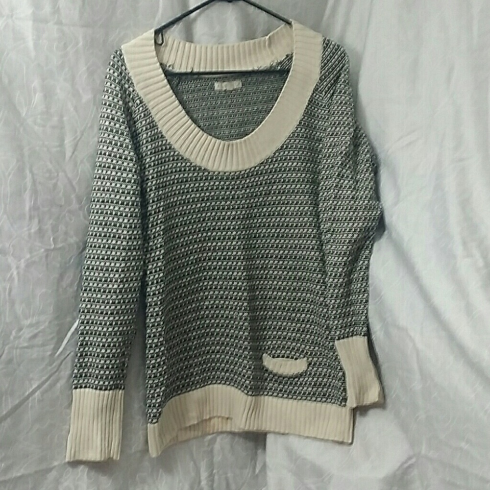 Black and white sweater